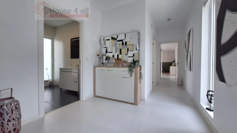 Moradia T3 para Venda em Gaeiras Foto 18