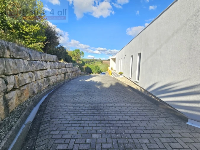 Moradia T3 para Venda em Gaeiras Foto 64