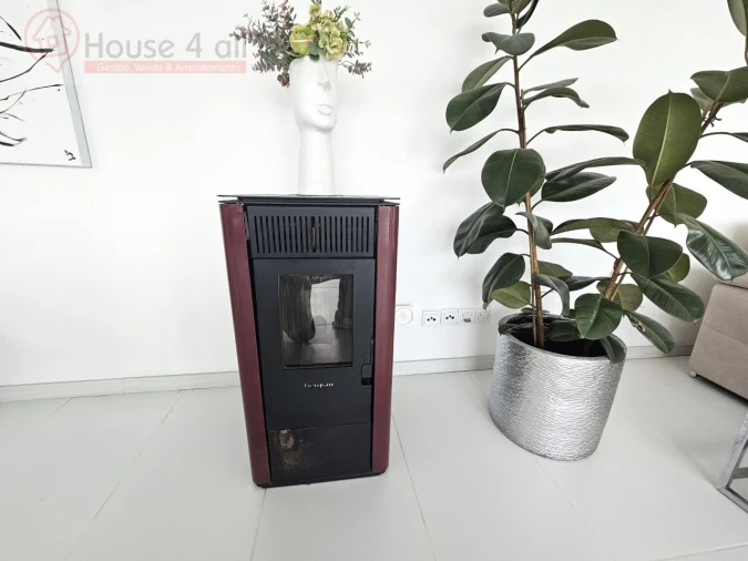 Moradia T3 para Venda em Gaeiras Foto 9