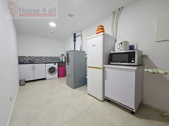 Moradia T3 para Venda em Gaeiras Foto 38