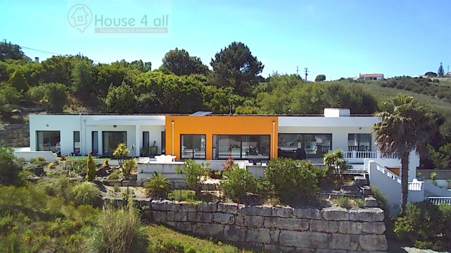 Moradia T3 para Venda em Gaeiras Foto 2