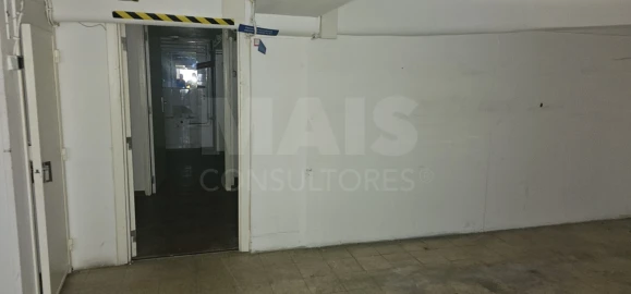 Loja para Venda em Arroios