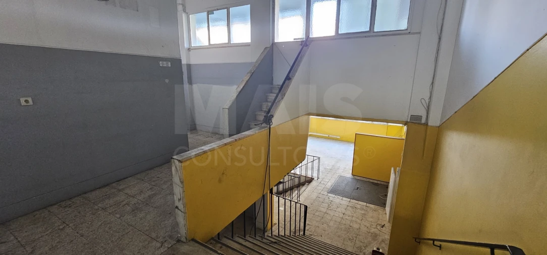 Loja para Venda em Arroios Foto 12
