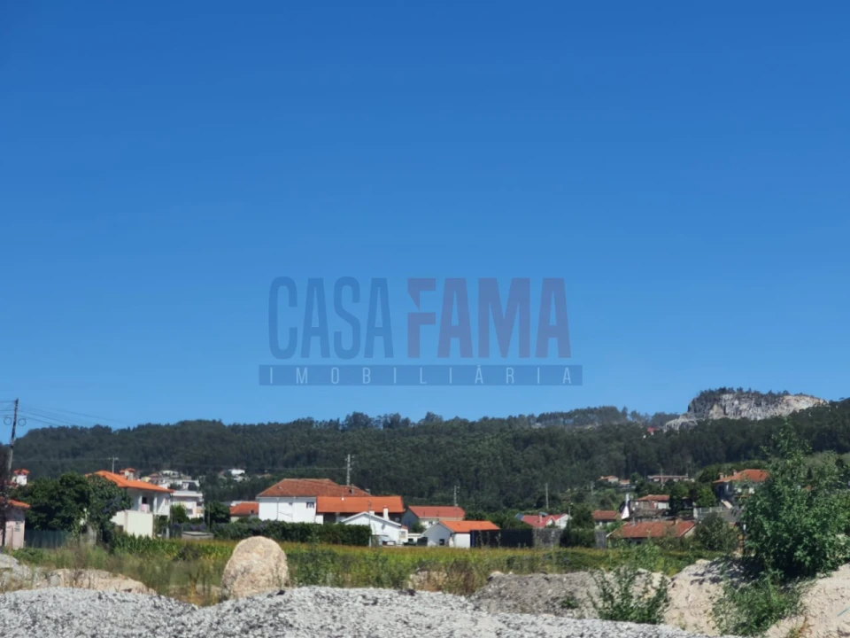 Terreno para Venda em Vale (São Cosme), Telhado e Portela Foto 8
