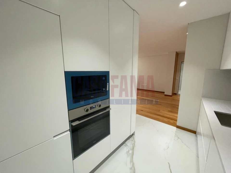 Apartamento T4 para Venda em Póvoa de Varzim, Beiriz e Argivai Foto 9
