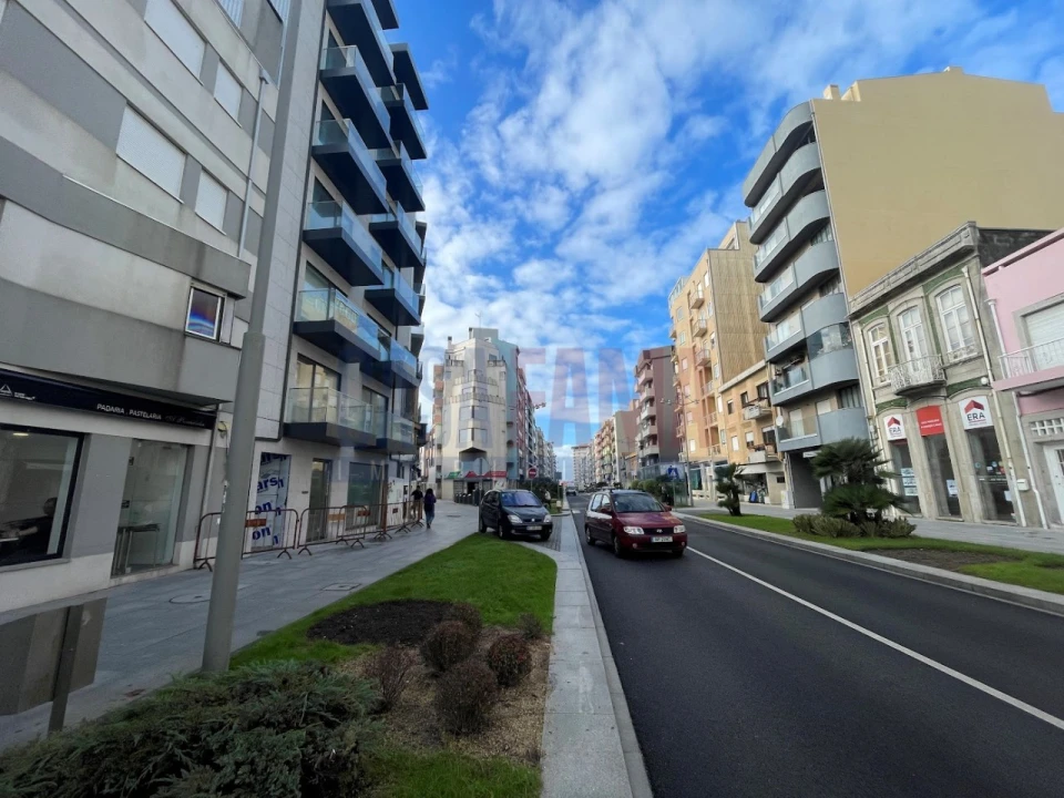 Apartamento T4 para Venda em Póvoa de Varzim, Beiriz e Argivai Foto 21