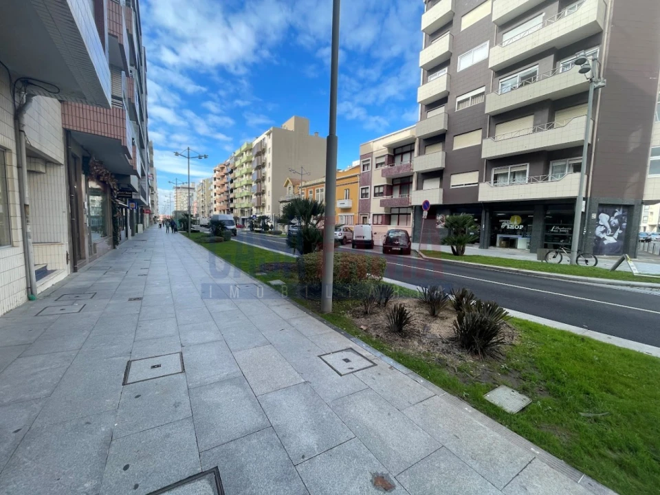 Apartamento T4 para Venda em Póvoa de Varzim, Beiriz e Argivai Foto 25
