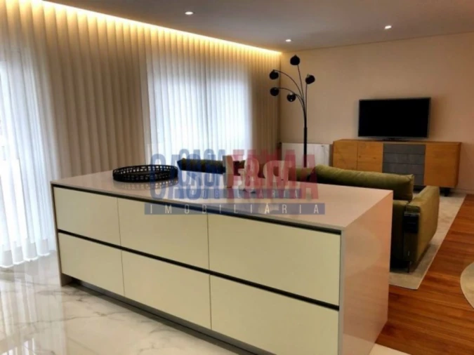 Apartamento T4 para Venda em Póvoa de Varzim, Beiriz e Argivai Foto 5