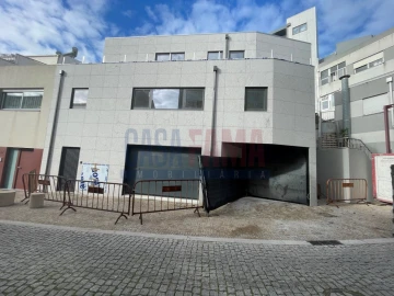 Moradia T3 para Venda em Póvoa de Varzim, Beiriz e Argivai