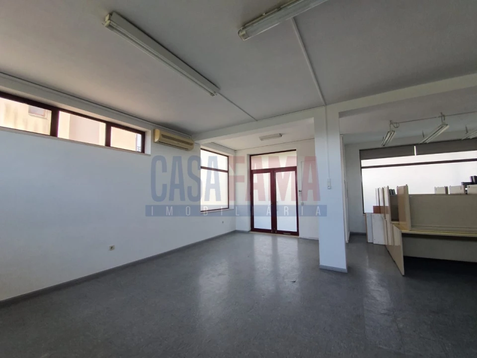 Escritório para Venda em Gavião Foto 9