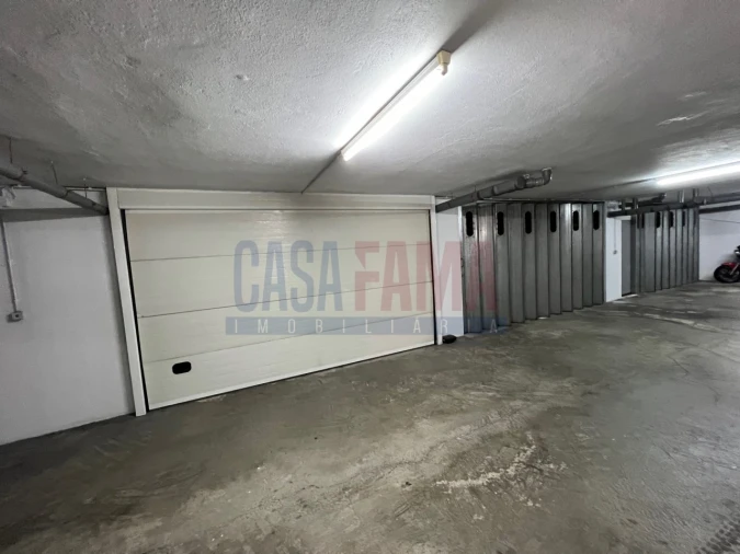 Garagem para Venda em Póvoa de Varzim, Beiriz e Argivai Foto 1
