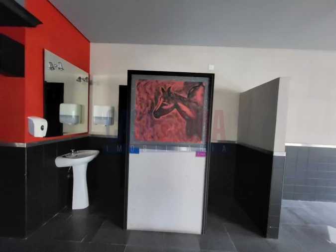 Loja para Venda em Fradelos Foto 5