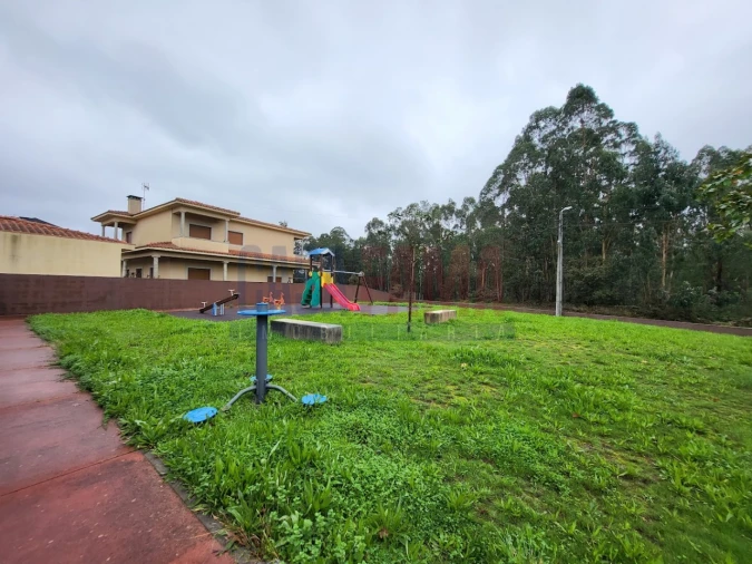 Loja para Venda em Fradelos Foto 12