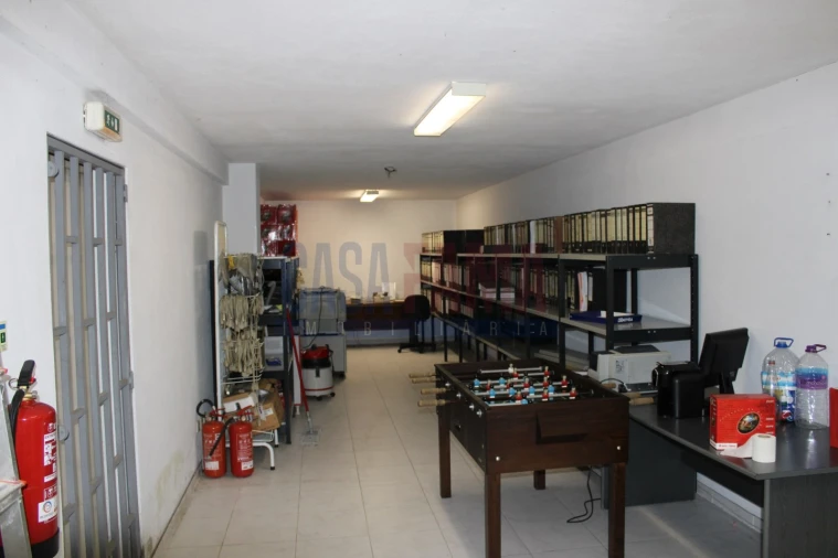 Armazém para Venda em Castêlo da Maia Foto 30