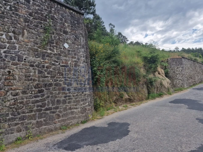 Terreno para Venda em Gamil e Midões Foto 8