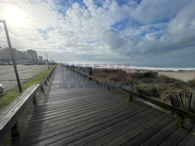 Terreno para Venda em Aver-O-Mar, Amorim e Terroso Foto 16