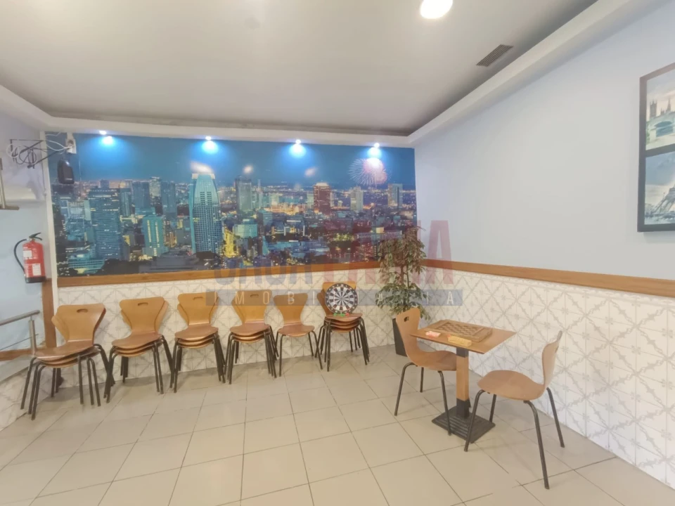 Moradia T3 para Venda em Vilarinho das Cambas Foto 9