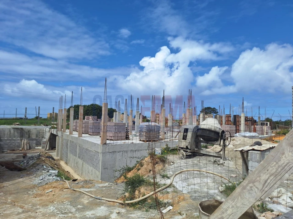 Moradia T3 para Venda em Arvore Foto 4