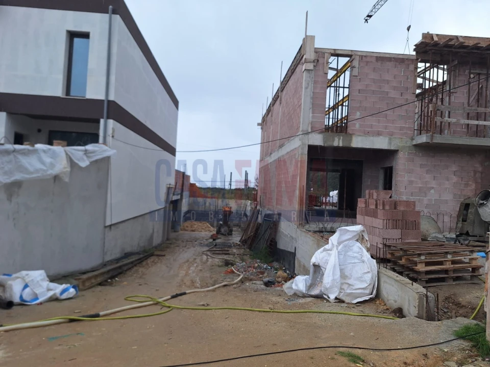 Moradia T3 para Venda em Arvore Foto 16