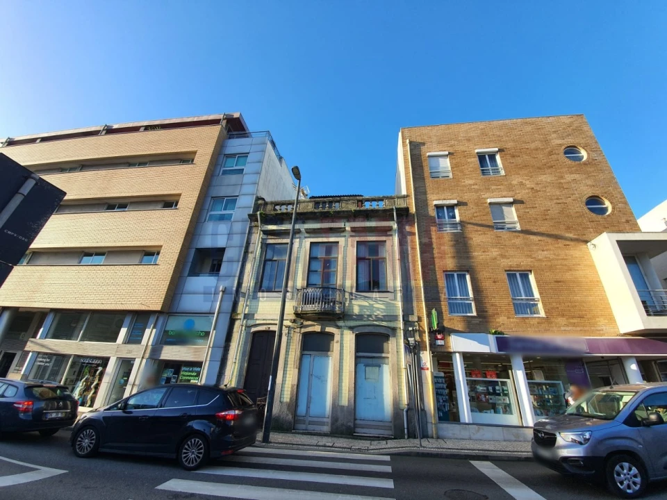 Moradia T10 para Venda em Póvoa de Varzim, Beiriz e Argivai Foto 1