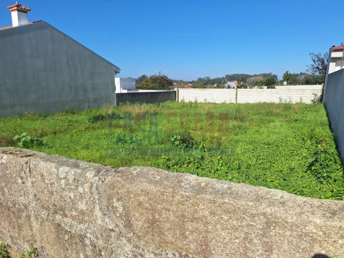 Terreno para Venda em Vilar de Pinheiro Foto 8