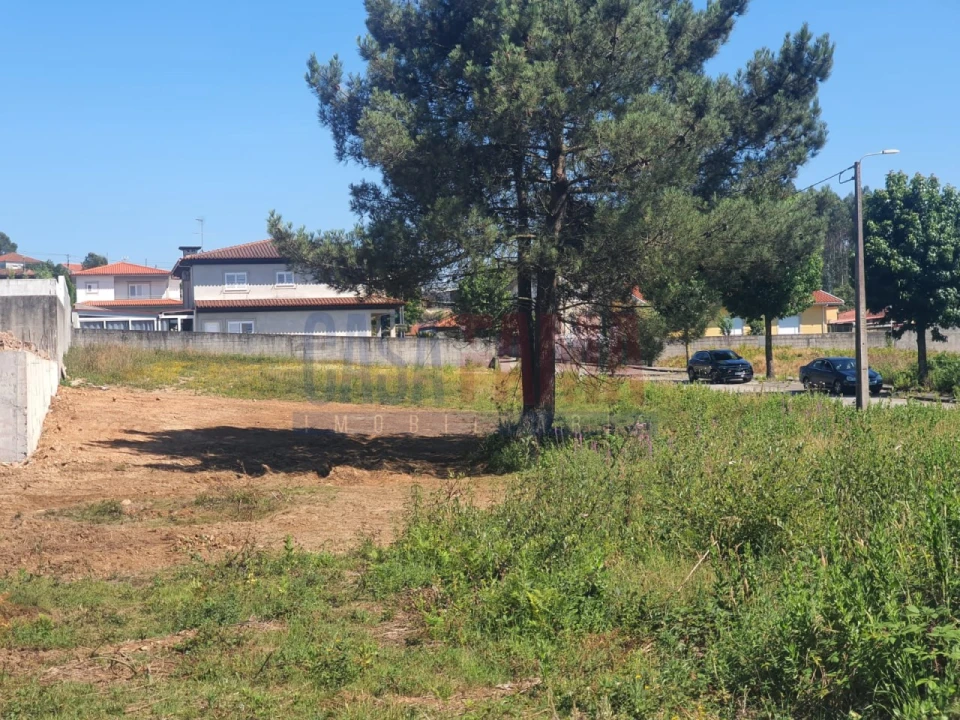 Terreno para Venda em Fradelos Foto 6