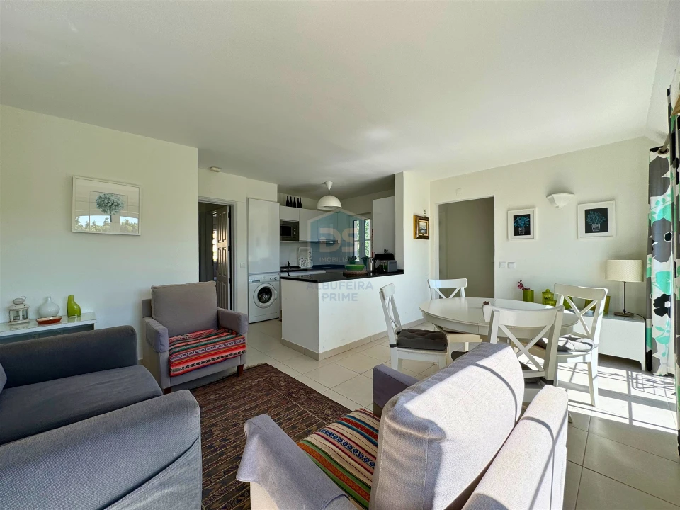 Apartamento T2 para Venda em Quarteira Foto 1