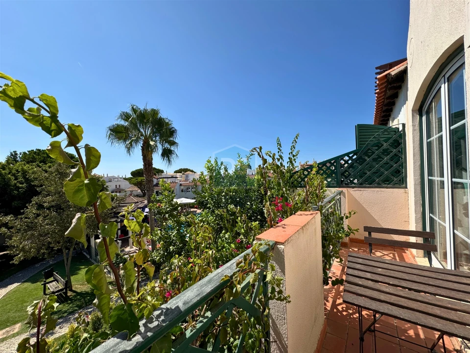 Apartamento T2 para Venda em Quarteira Foto 13