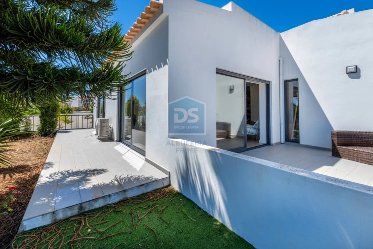 Moradia T6 para Venda em Albufeira e Olhos de Água Foto 24