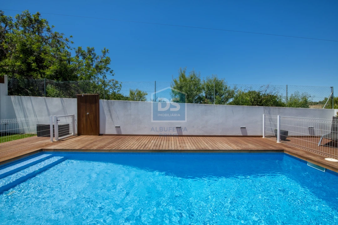 Moradia T6 para Venda em Albufeira e Olhos de Água Foto 58