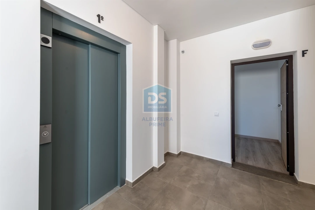 Apartamento T3 para Venda em Loule (São Clemente) Foto 45
