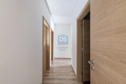 Apartamento T3 para Venda em Loule (São Clemente)