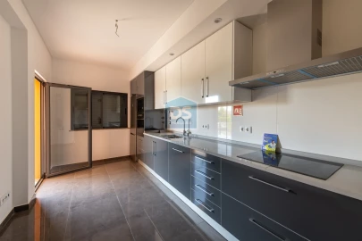 Apartamento T3 para Venda em Loule (São Clemente)