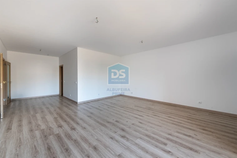 Apartamento T3 para Venda em Loule (São Clemente) Foto 3