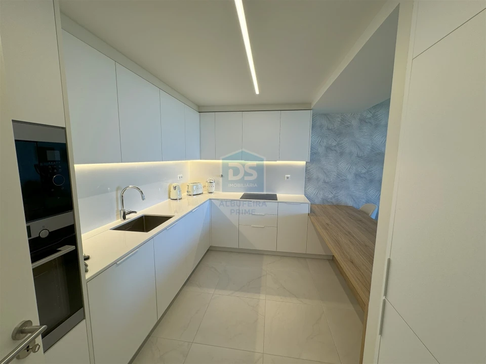 Apartamento T2 para Venda em Armação de Pera Foto 9