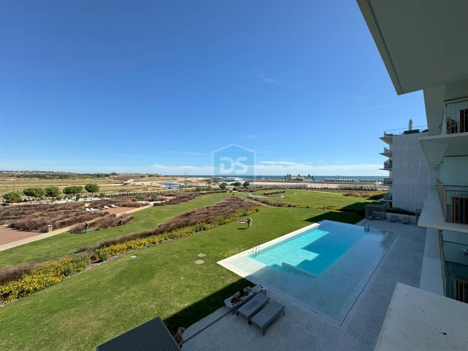 Apartamento T2 para Venda em Armação de Pera Foto 8