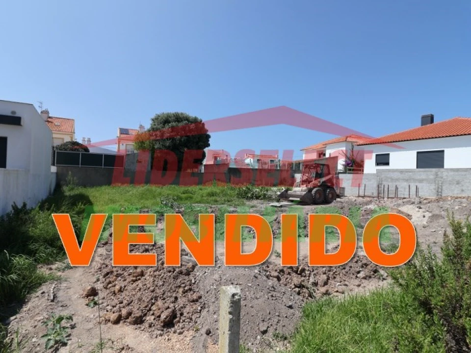 Terreno para Venda em Silveira Foto 1