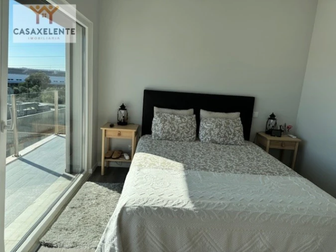 Apartamento T3 para Venda em Pontinha e Famões Foto 26