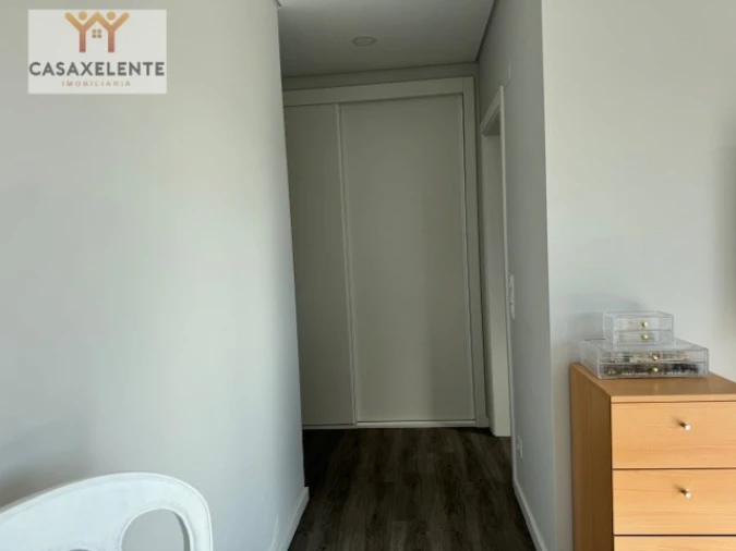 Apartamento T3 para Venda em Pontinha e Famões Foto 27