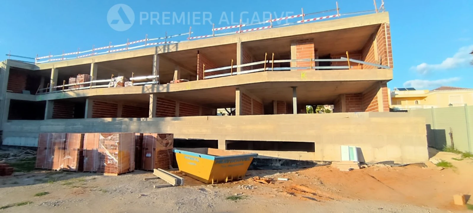 Moradia T3 para Venda em Loule (São Clemente) Foto 8