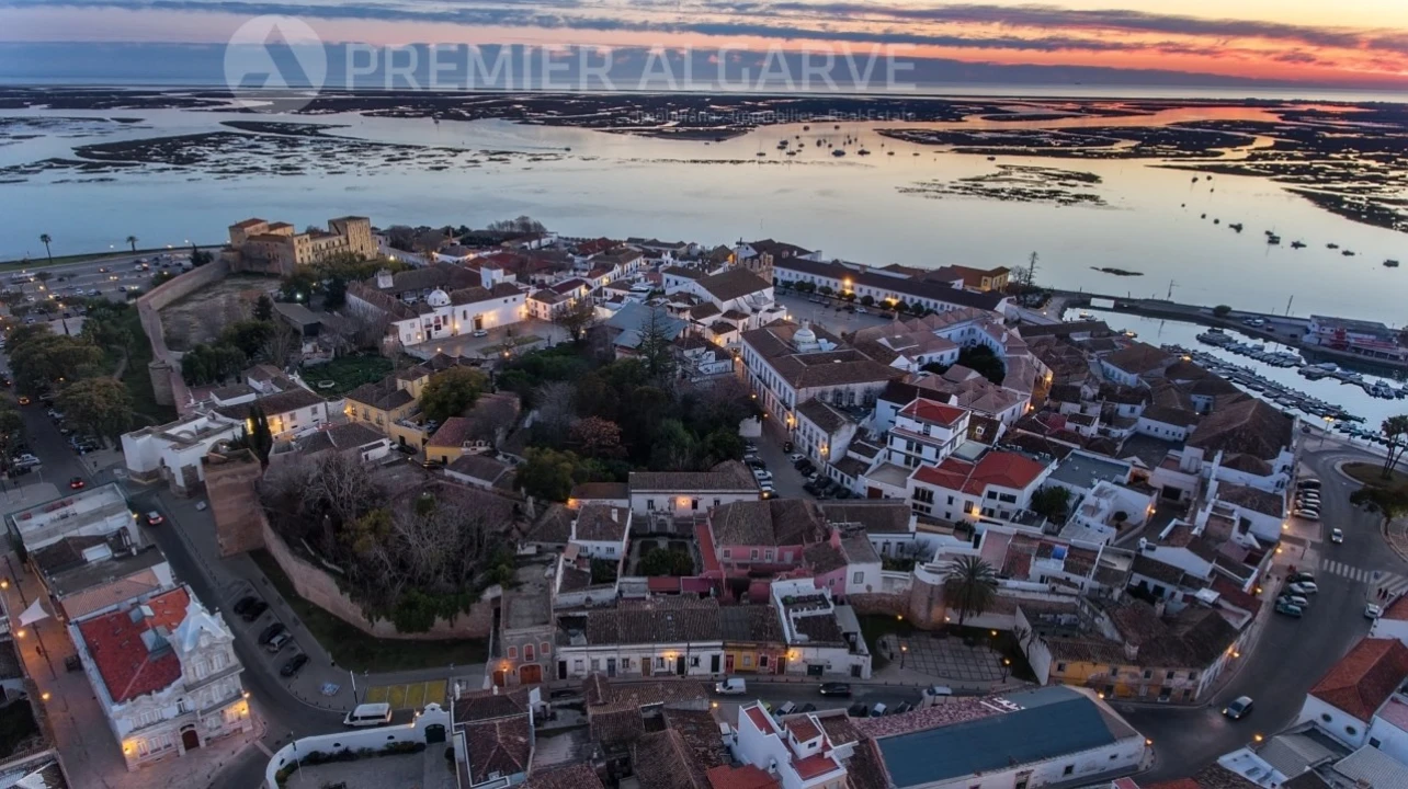Terreno para Venda em Faro (Sé e São Pedro) Foto 8