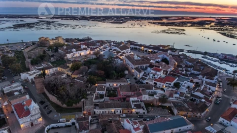 Terreno para Venda em Faro (Sé e São Pedro)