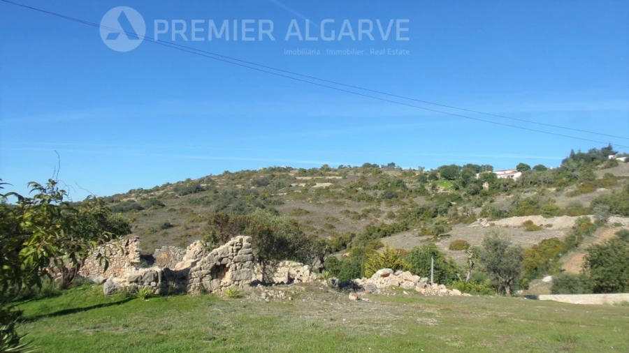 Moradia T5 para Venda em São Brás de Alportel Foto 2