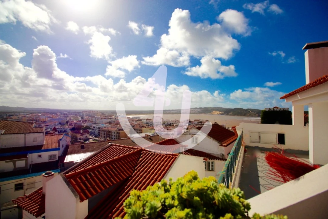 Prédio para Venda em São Martinho do Porto Foto 31