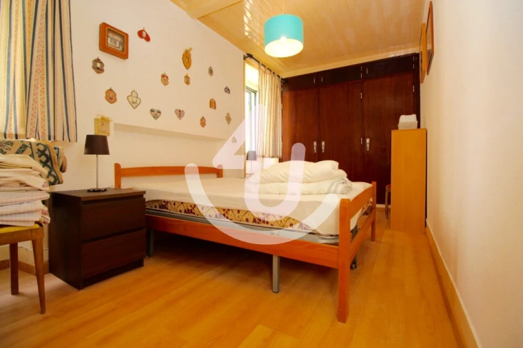 Prédio para Venda em São Martinho do Porto Foto 4