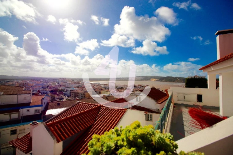 Prédio para Venda em São Martinho do Porto Foto 31