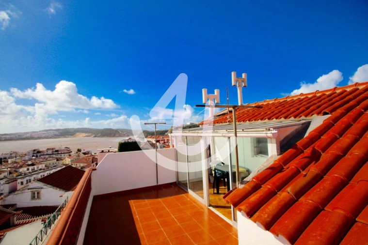 Prédio para Venda em São Martinho do Porto Foto 2