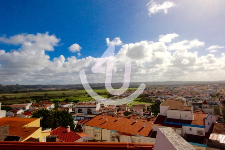 Prédio para Venda em São Martinho do Porto Foto 49