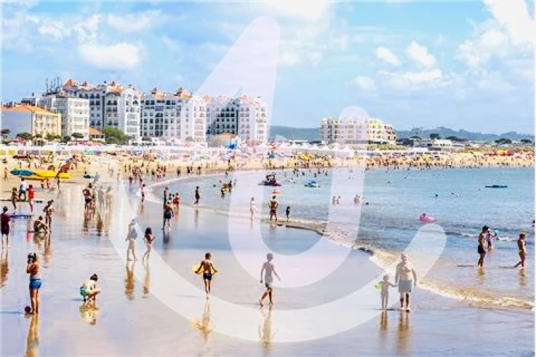 Prédio para Venda em São Martinho do Porto Foto 73