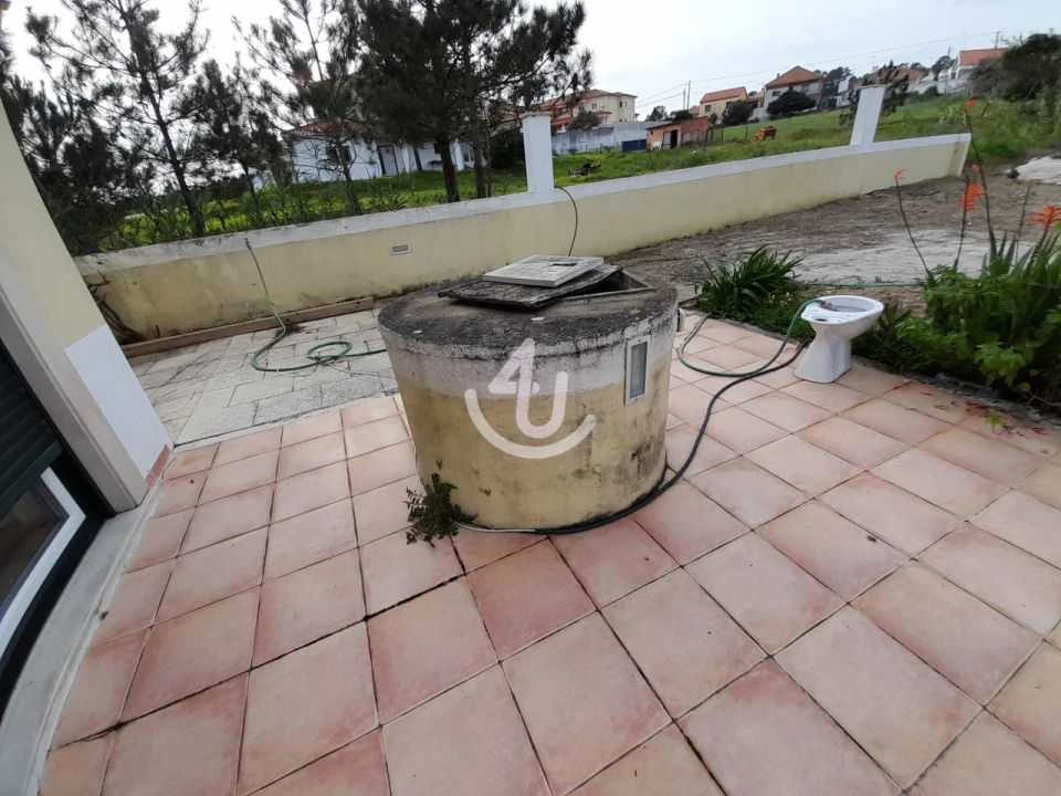 Moradia T4 para Venda em Tornada e Salir do Porto Foto 29